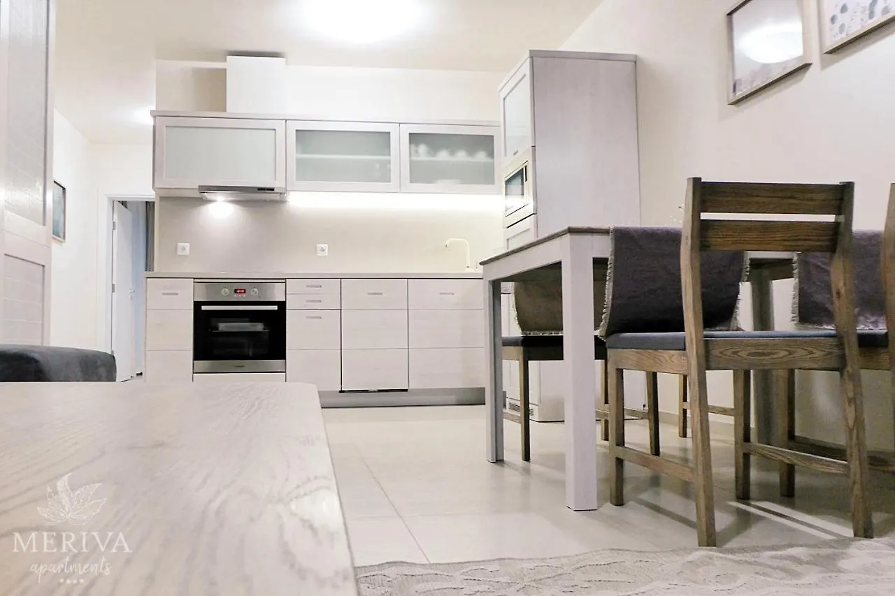 Meriva Apartments Varna 2*,